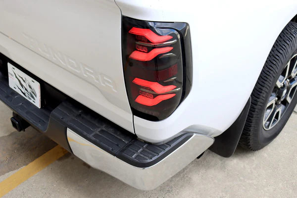14-21 Toyota Tundra LUXX-Series LED Tail Lights