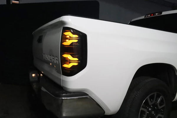 14-21 Toyota Tundra LUXX-Series LED Tail Lights