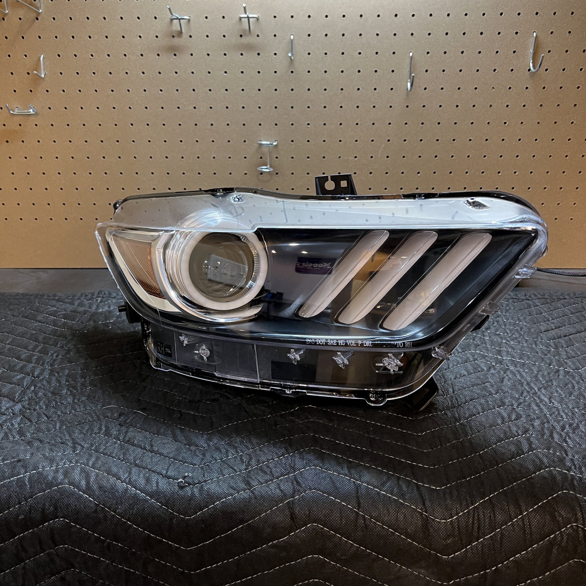 Phares personnalisés S550 2015 - 2017