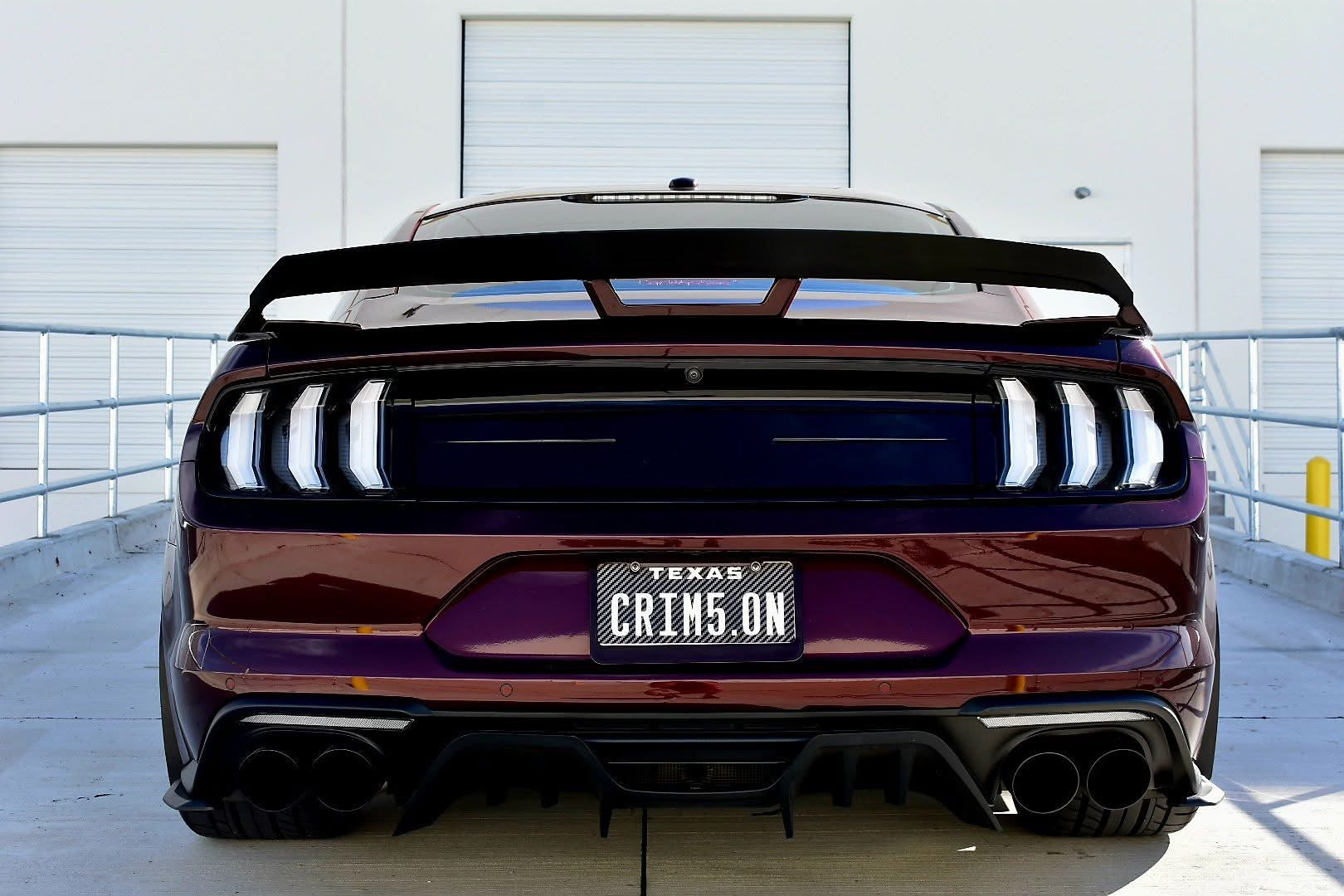 Reflectores transparentes no RGB S550 Mustang 2018+