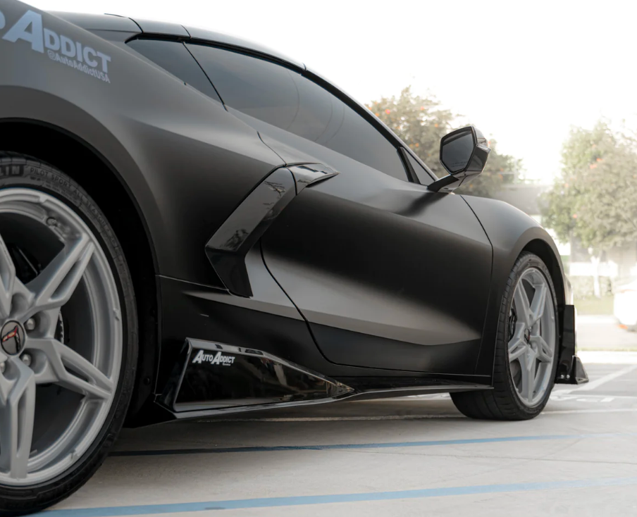 Paire de jupes latérales de style Corvette C8 Stingray Evo 2020-2024, noir brillant